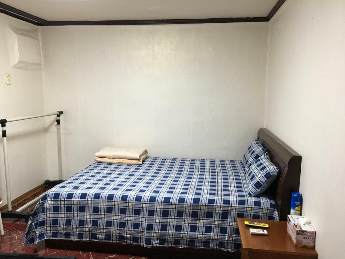 Coin Motel Пусан Экстерьер фото