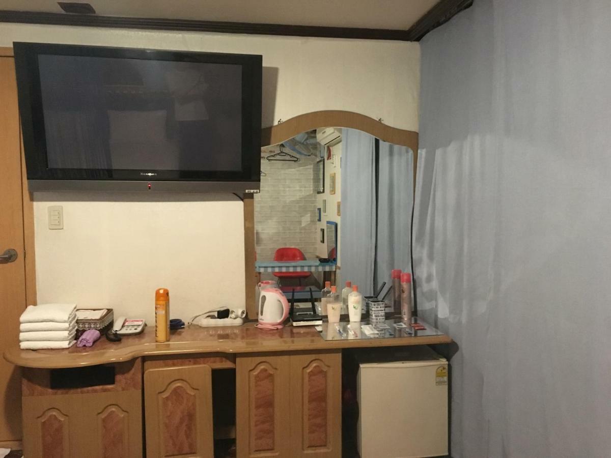 Coin Motel Пусан Экстерьер фото