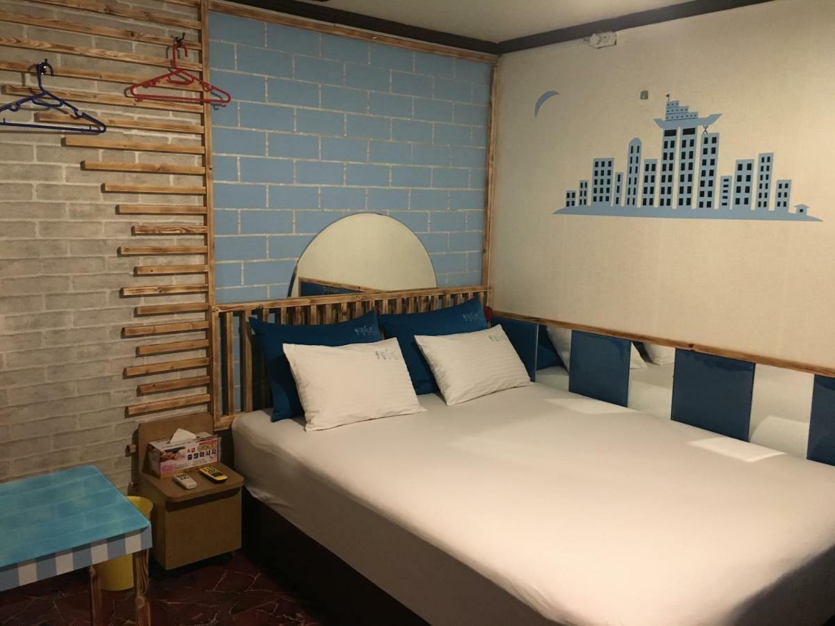 Coin Motel Пусан Экстерьер фото